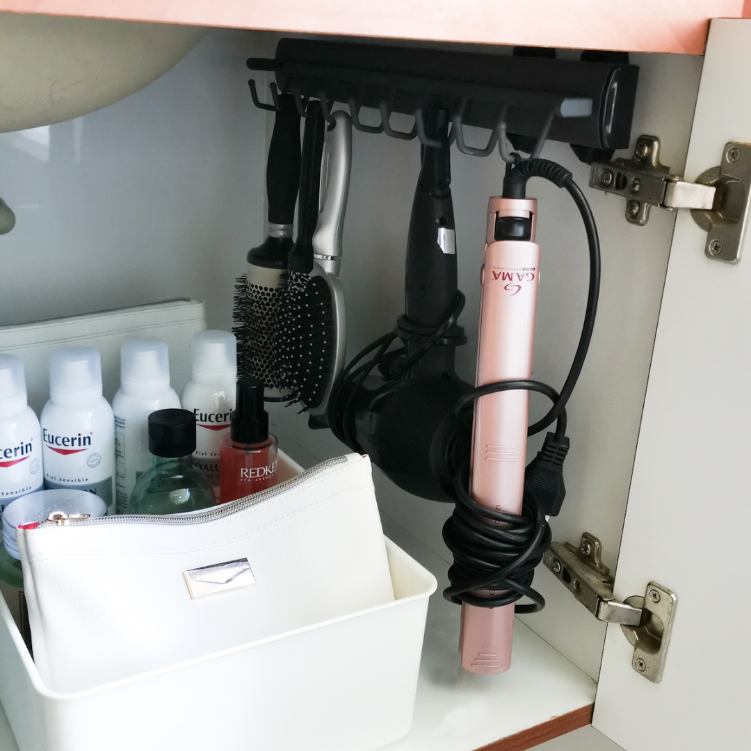 Colgador extraíble multipropósito