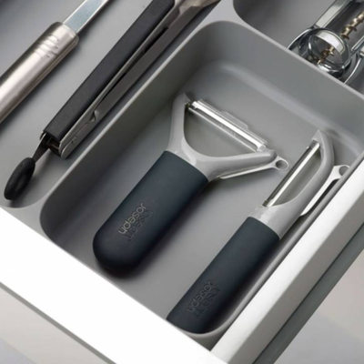 Organizador de cubiertos gris Joseph Joseph
